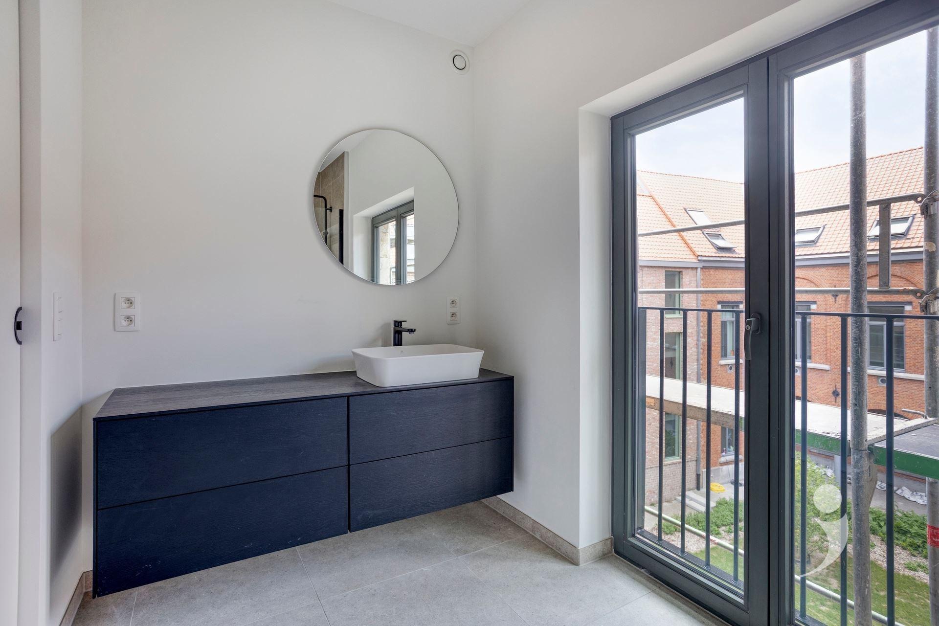  for sale in LEUVEN