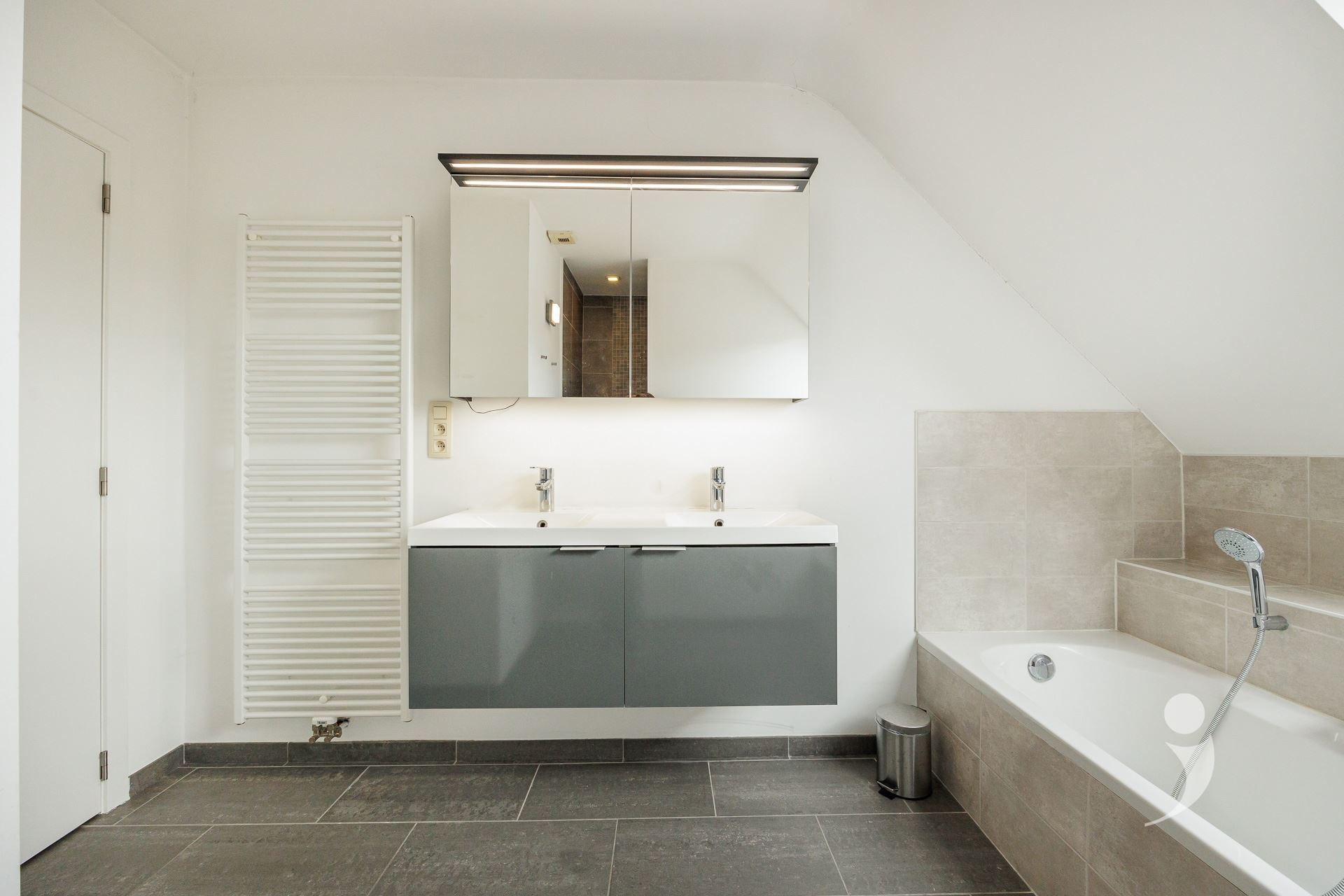Appartement te koop in NIEUWRODE