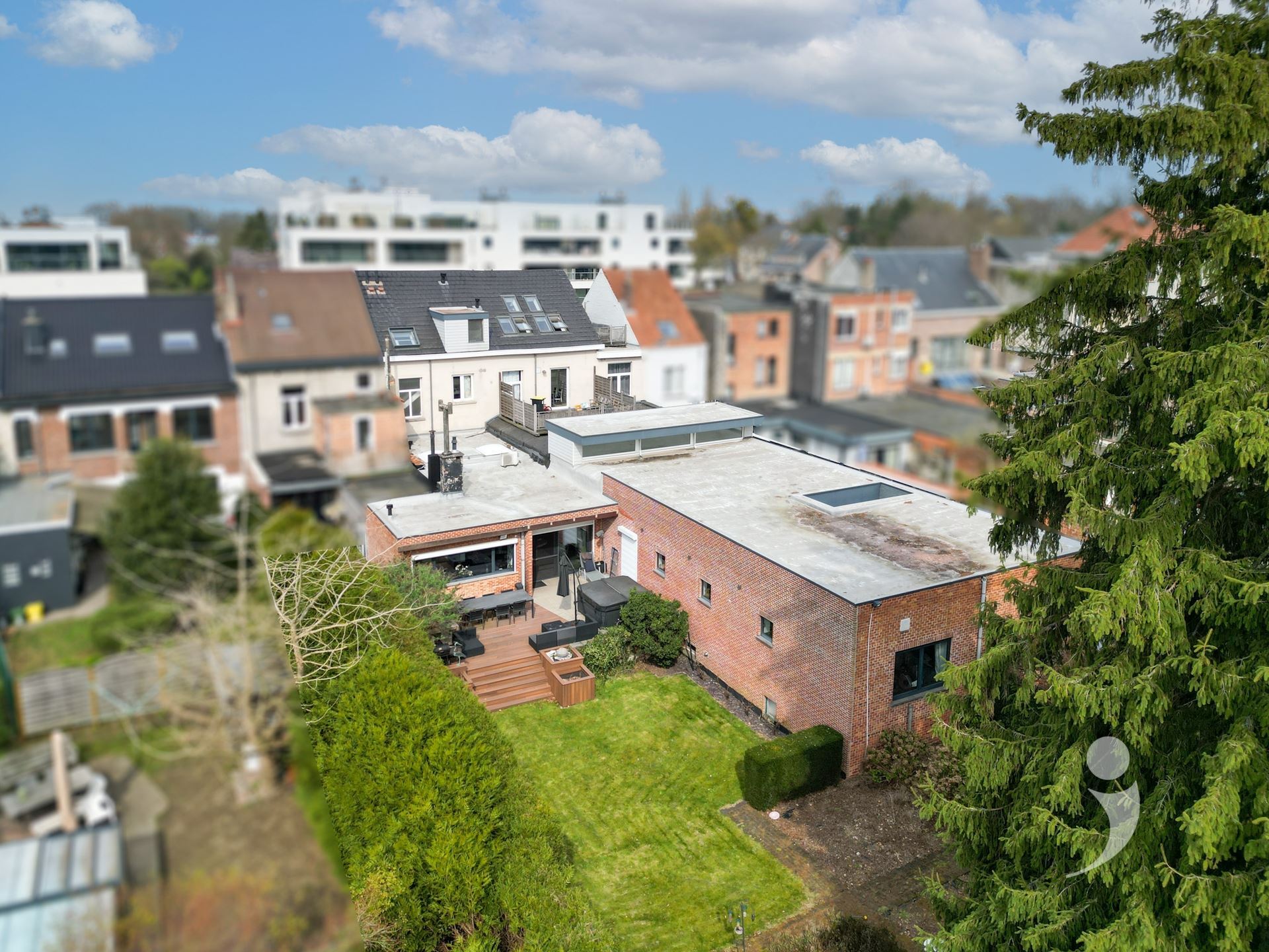 Commercieel te koop in KORTENBERG