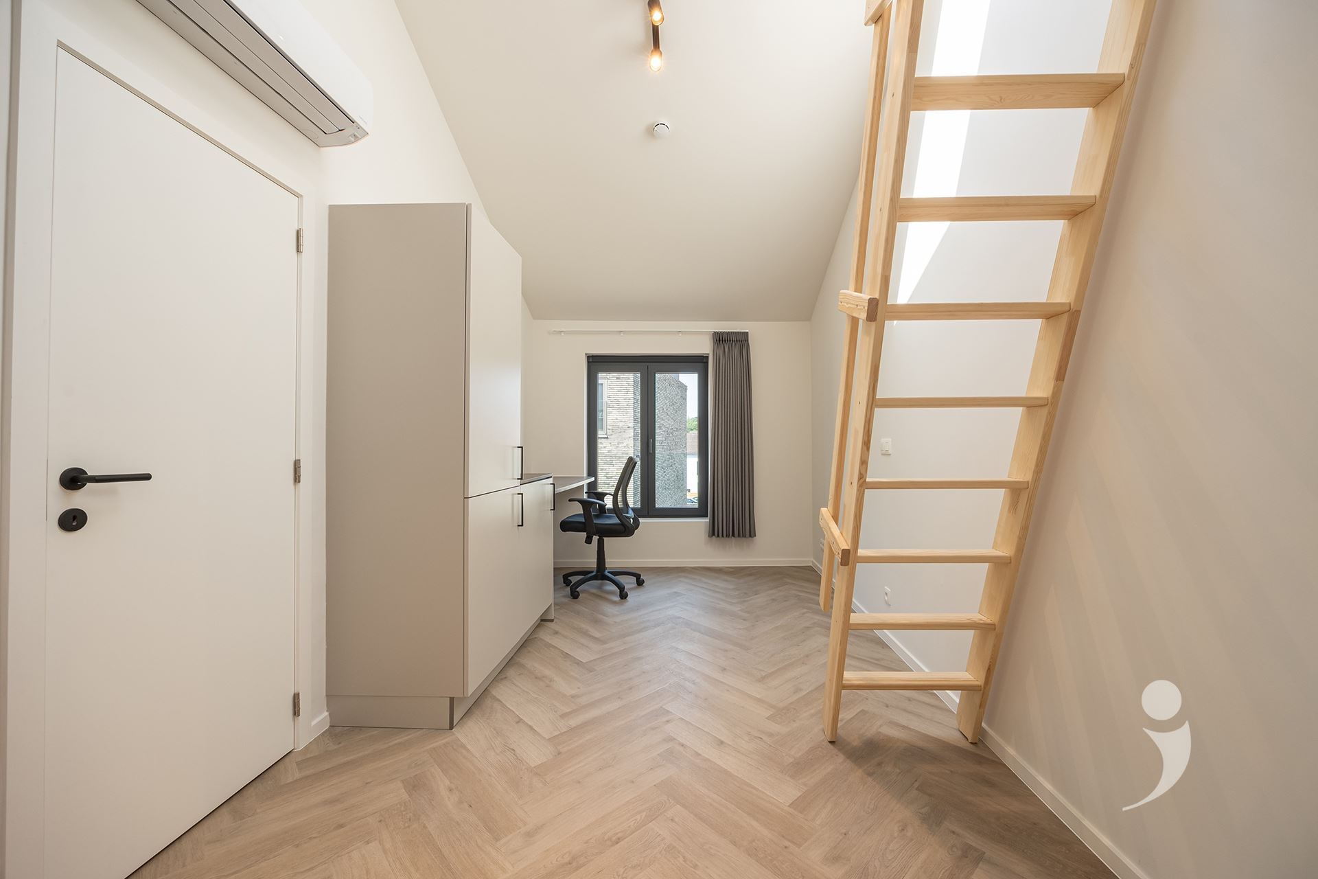 Dorm room for sale in LEUVEN
