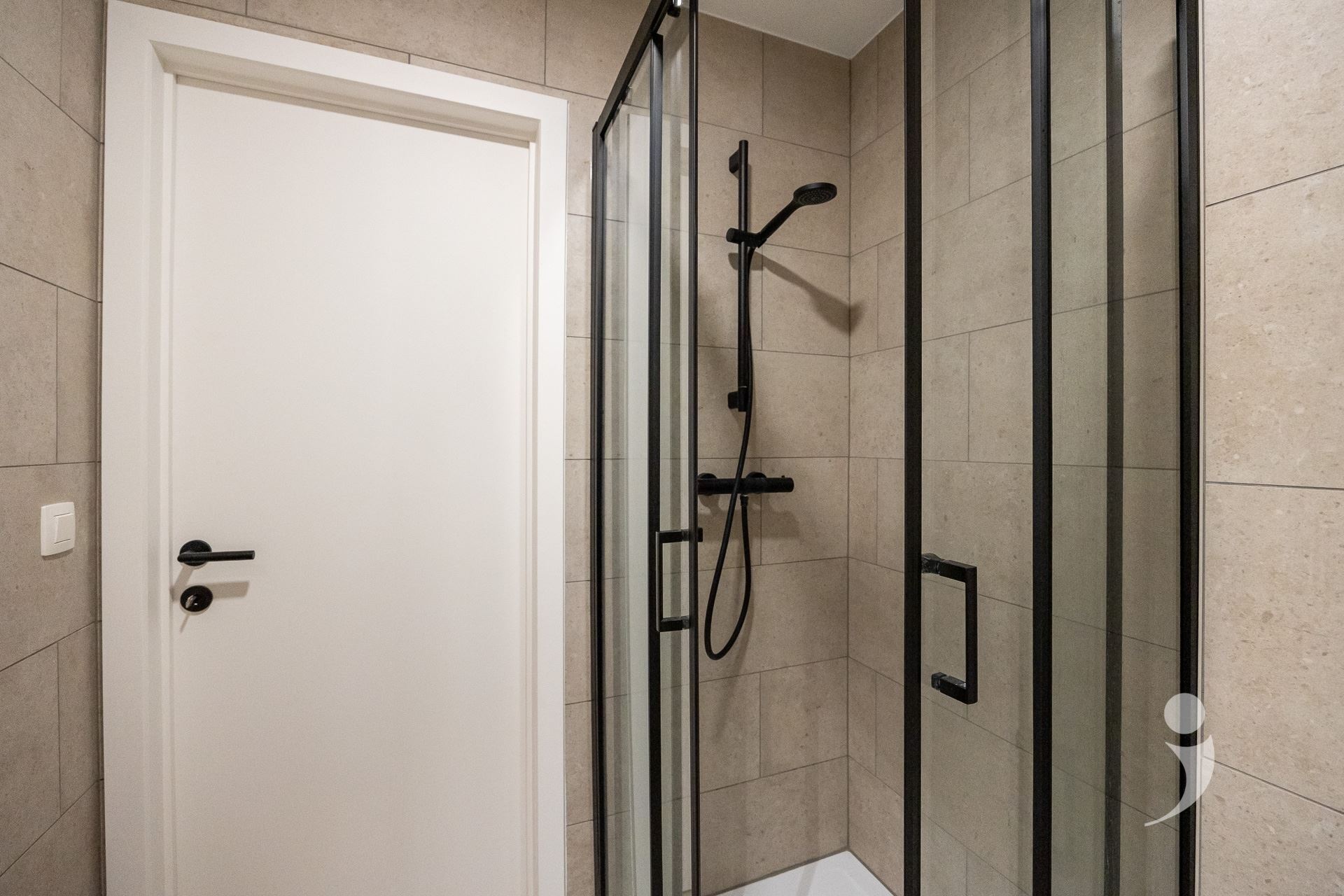 Dorm room for sale in LEUVEN