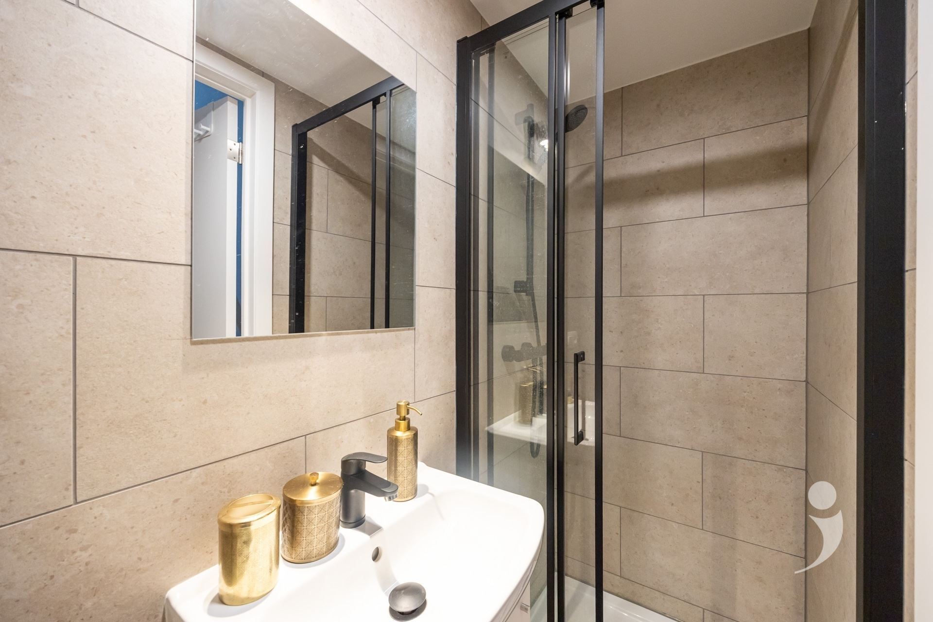 Dorm room for sale in LEUVEN