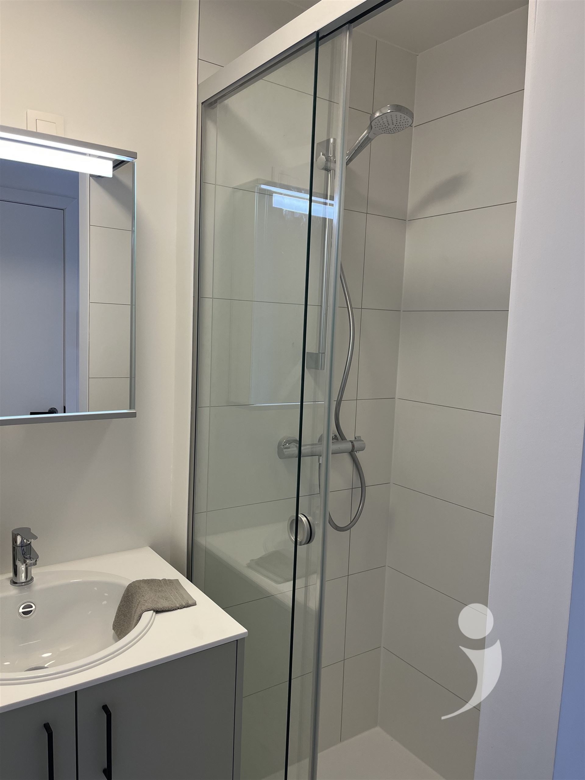 Dorm room for sale in LEUVEN