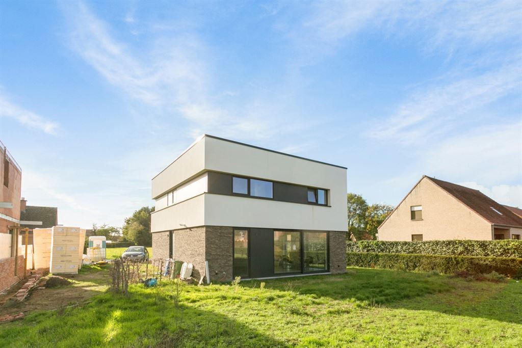 Eengezinswoning te koop in LANGDORP
