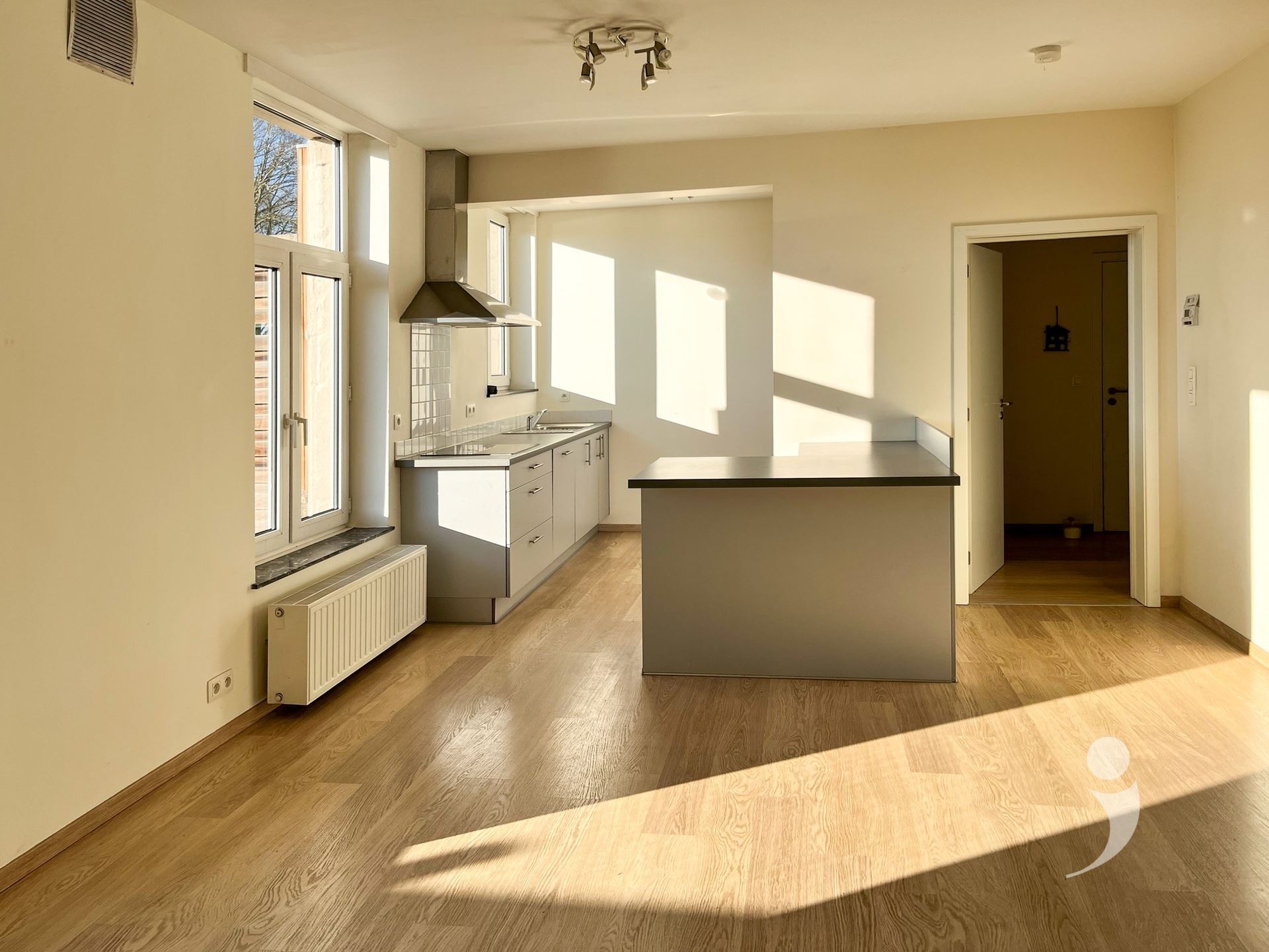 Gebouw voor gemengd gebruik te koop in KORTENBERG