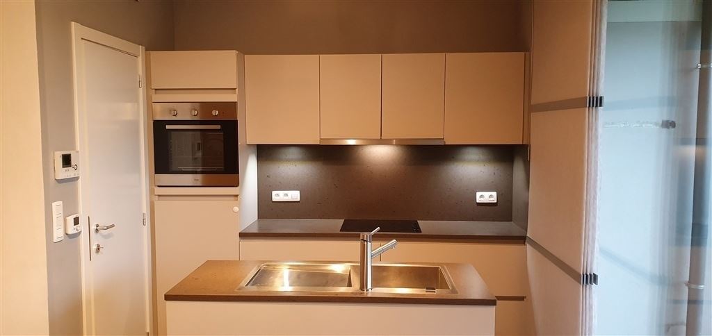 Gelijkvloerse verdieping te huur in WINKSELE