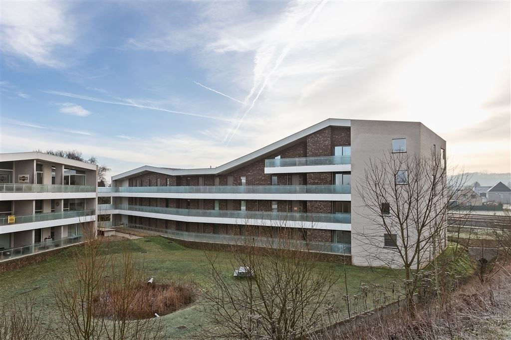 Gelijkvloerse verdieping te huur in WINKSELE