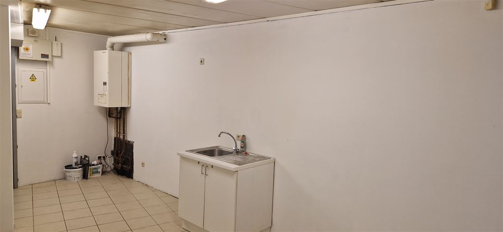 Handelspand for rent in ROTSELAAR