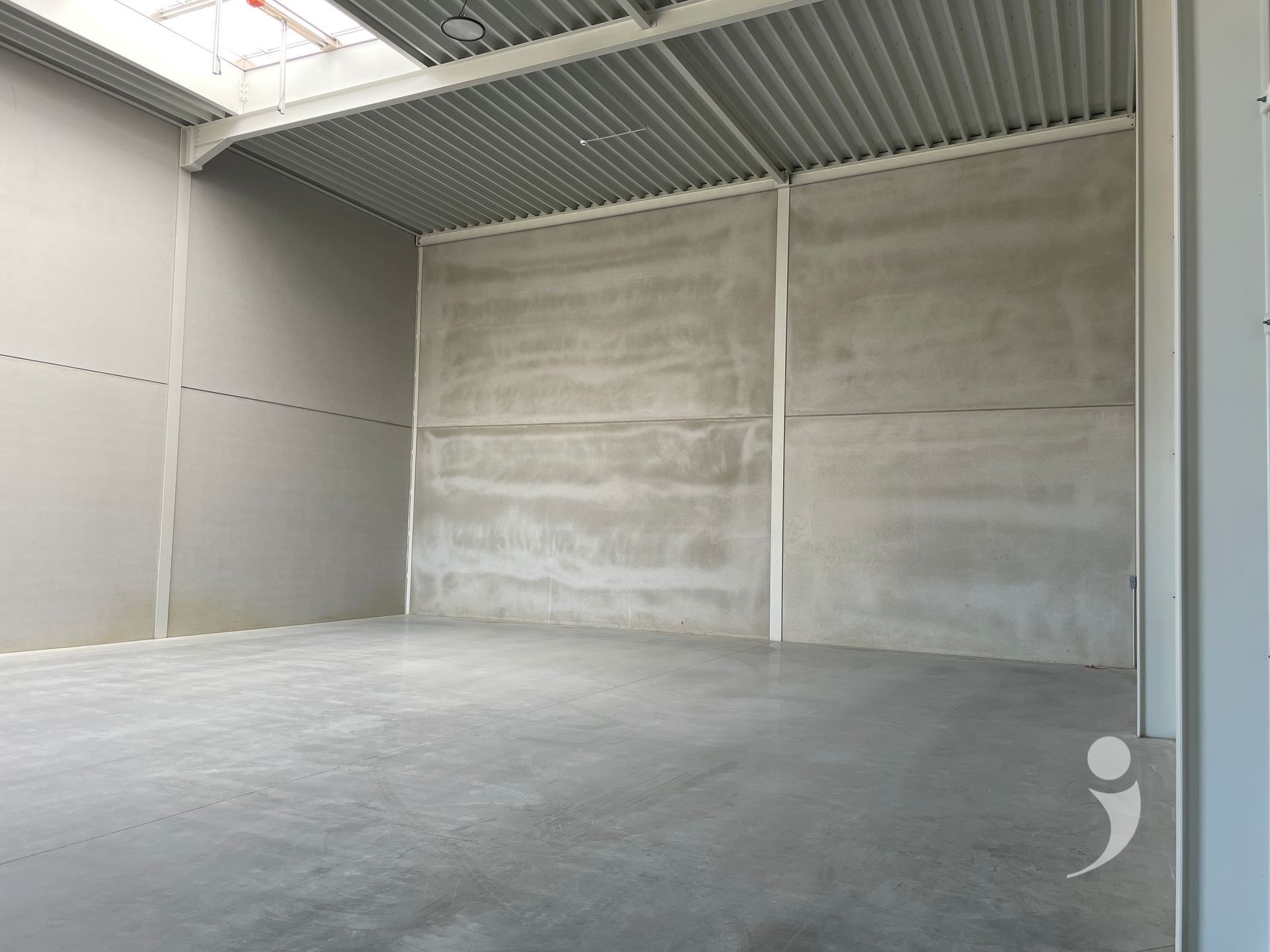 Industrieel gebouw te huur in HERENT