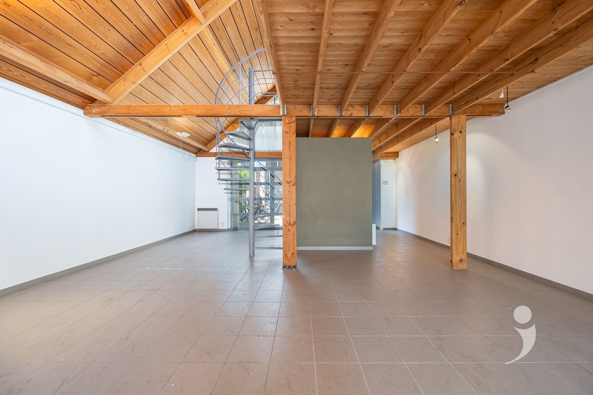Kantoor te koop in KESSEL-LO