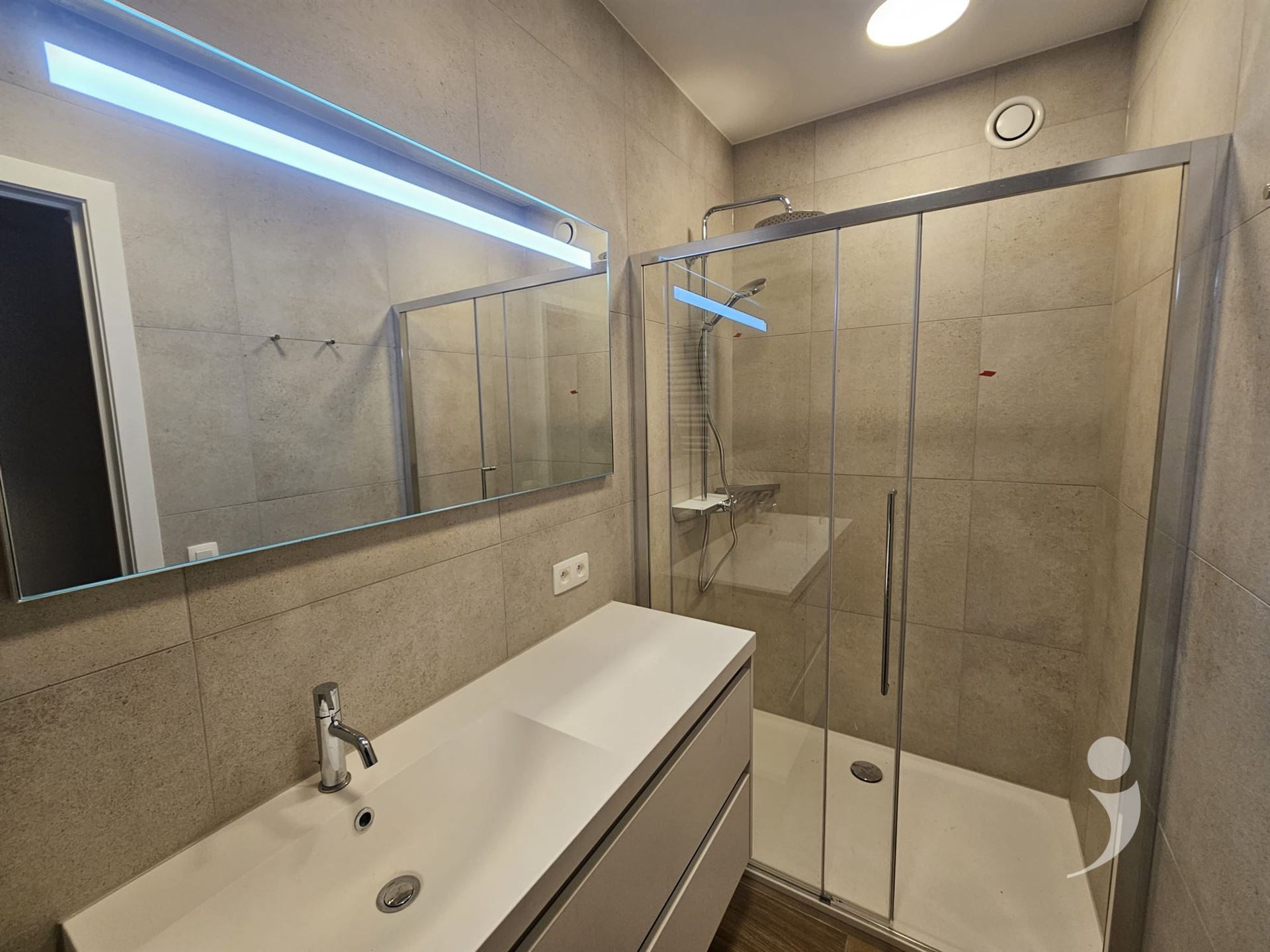 Nieuwbouw appartement te huur in LEUVEN