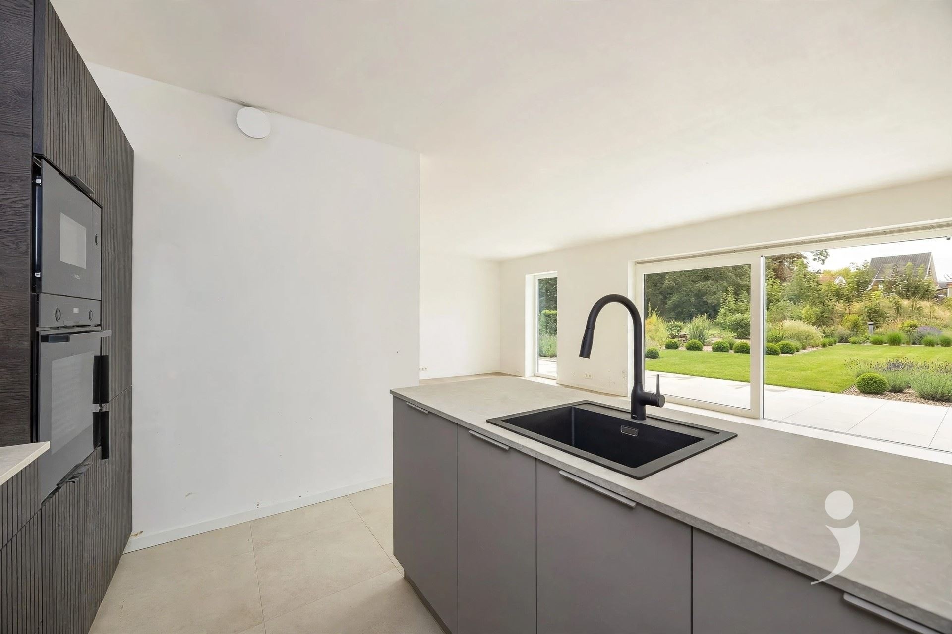 Nieuwbouw te koop in PELLENBERG