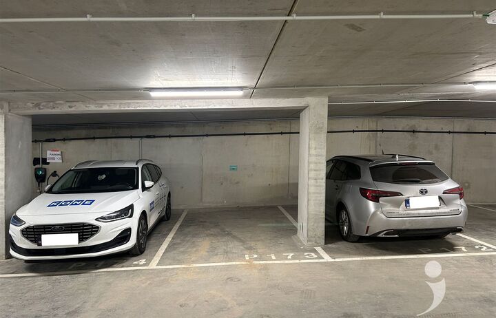 Binnenstaanplaats te koop in LEUVEN