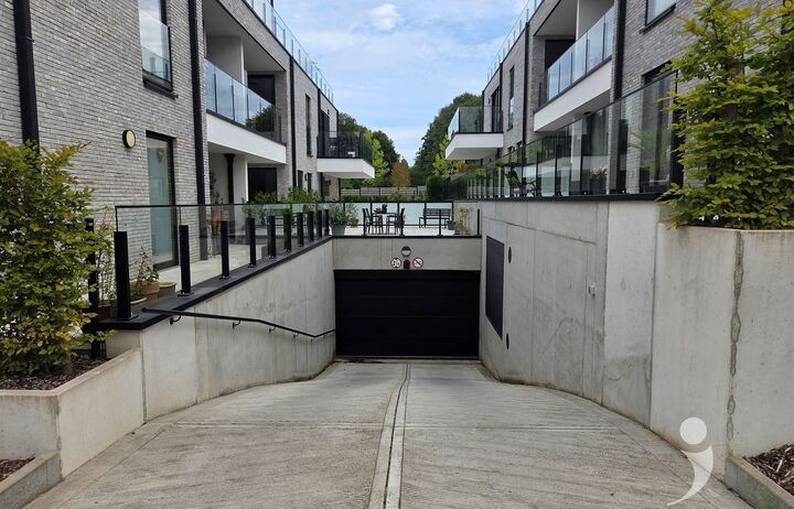 Garage / parking te huur in TIELT