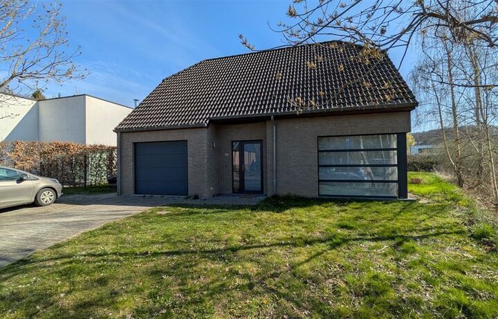 Villa/House/Farm for rent in SINT-JORIS-WEERT