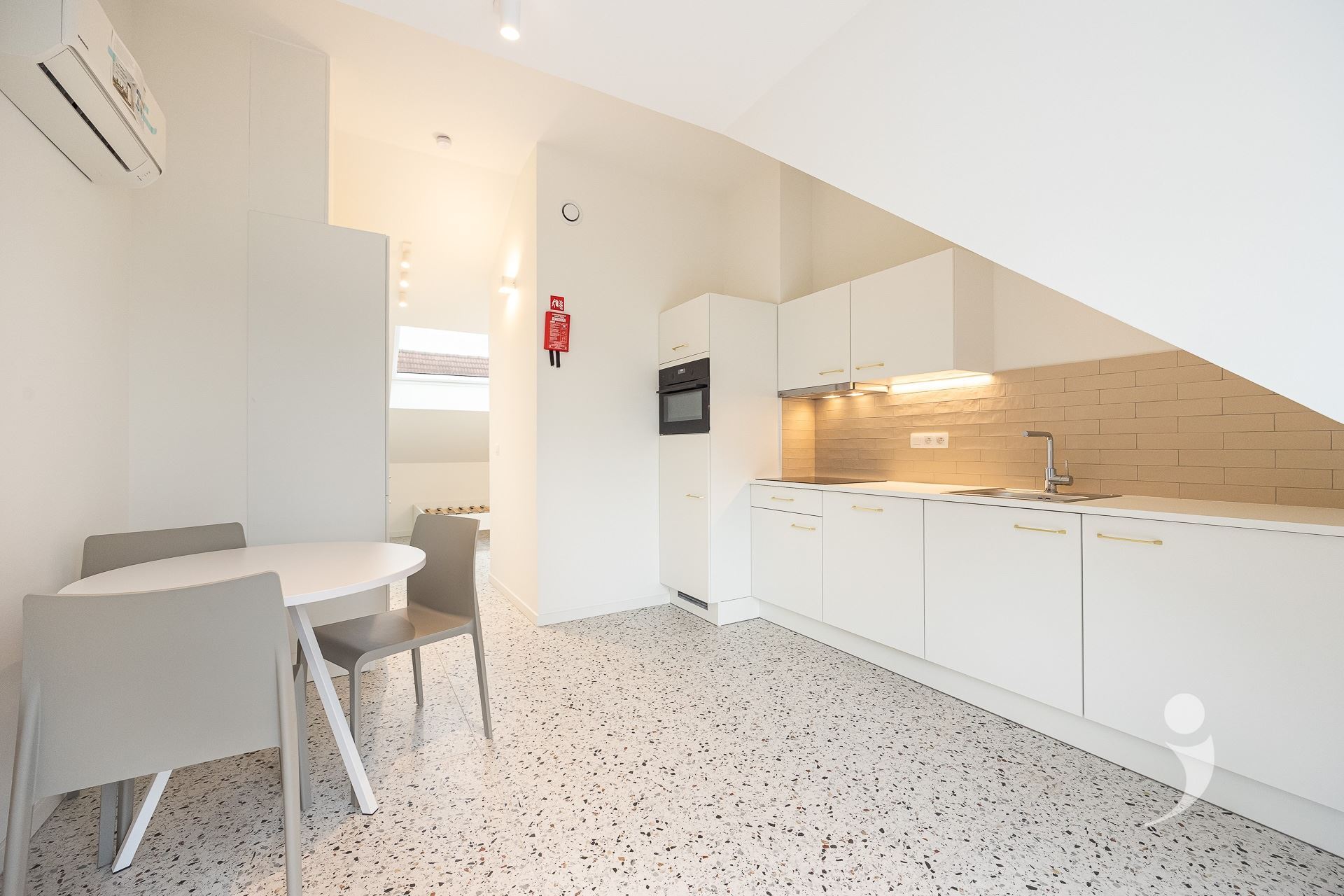 Studio te koop in HEVERLEE