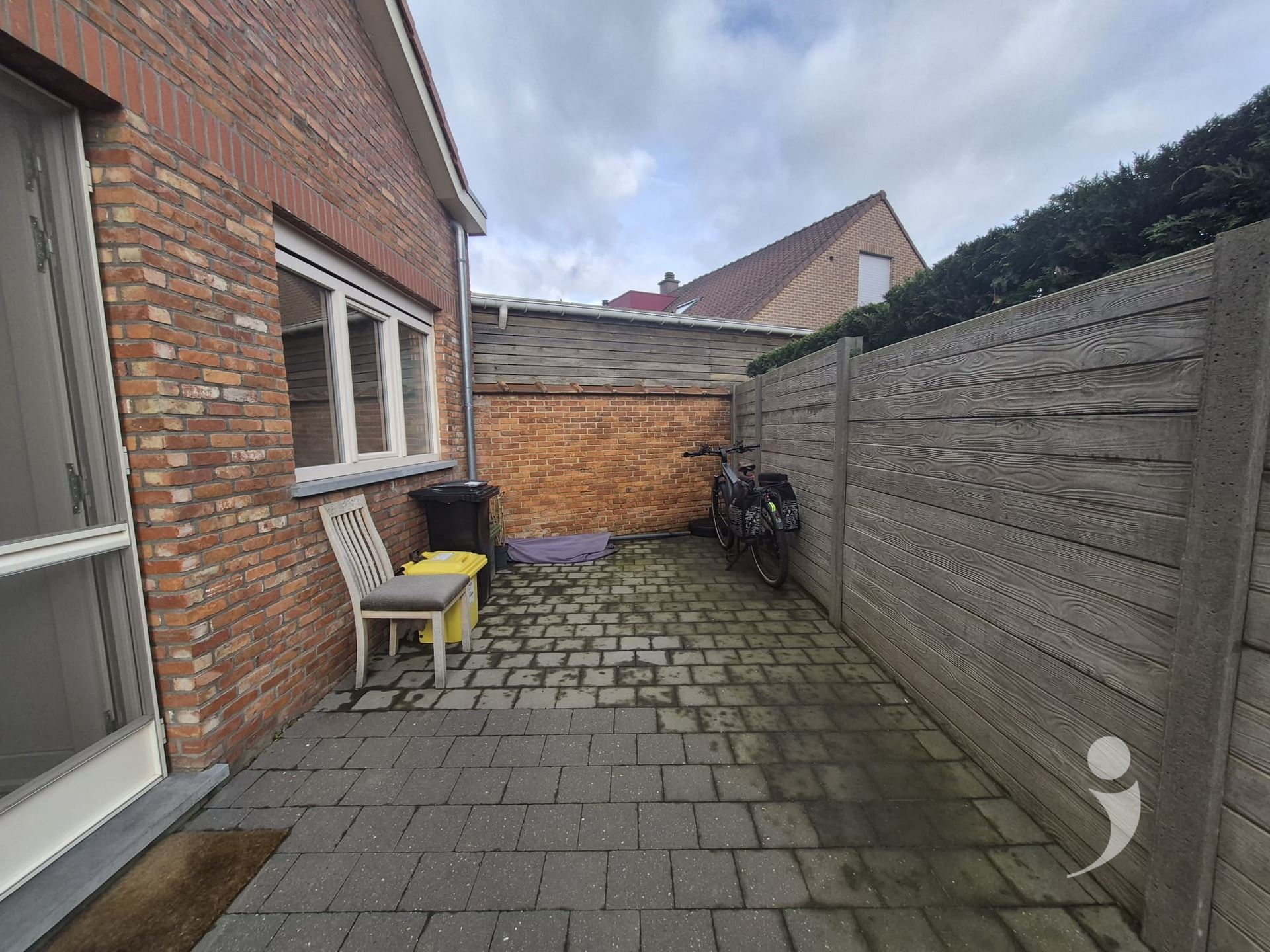 Villa/House/Farm for rent in TIELT