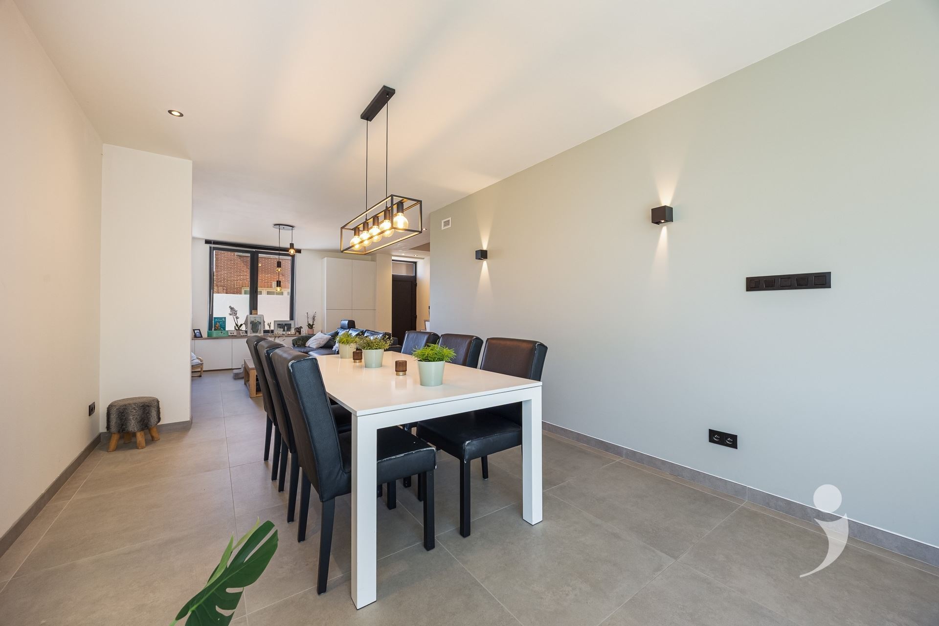 Villa/House/Farm for sale in KUMTICH