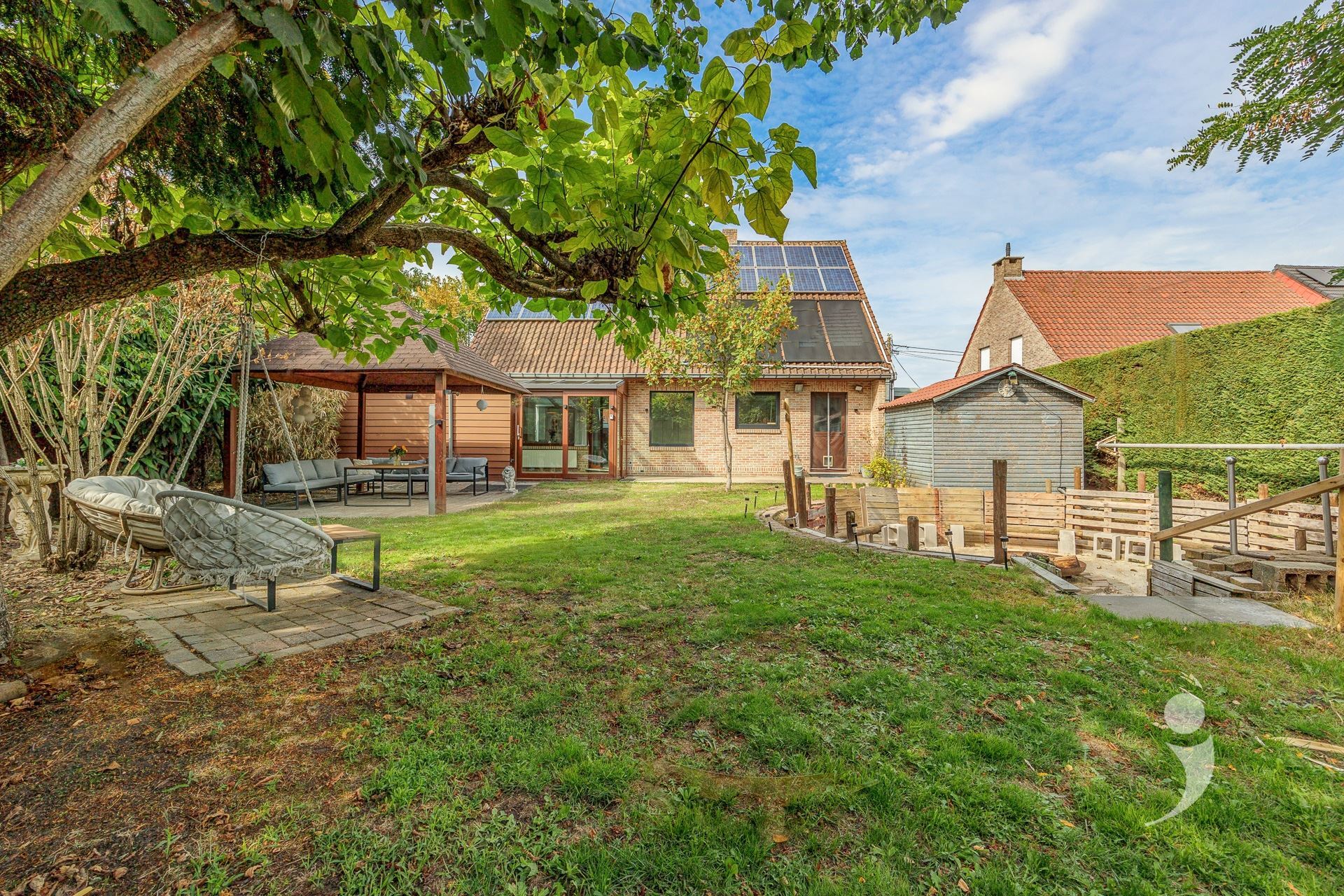 Villa/House/Farm for sale in LANGDORP