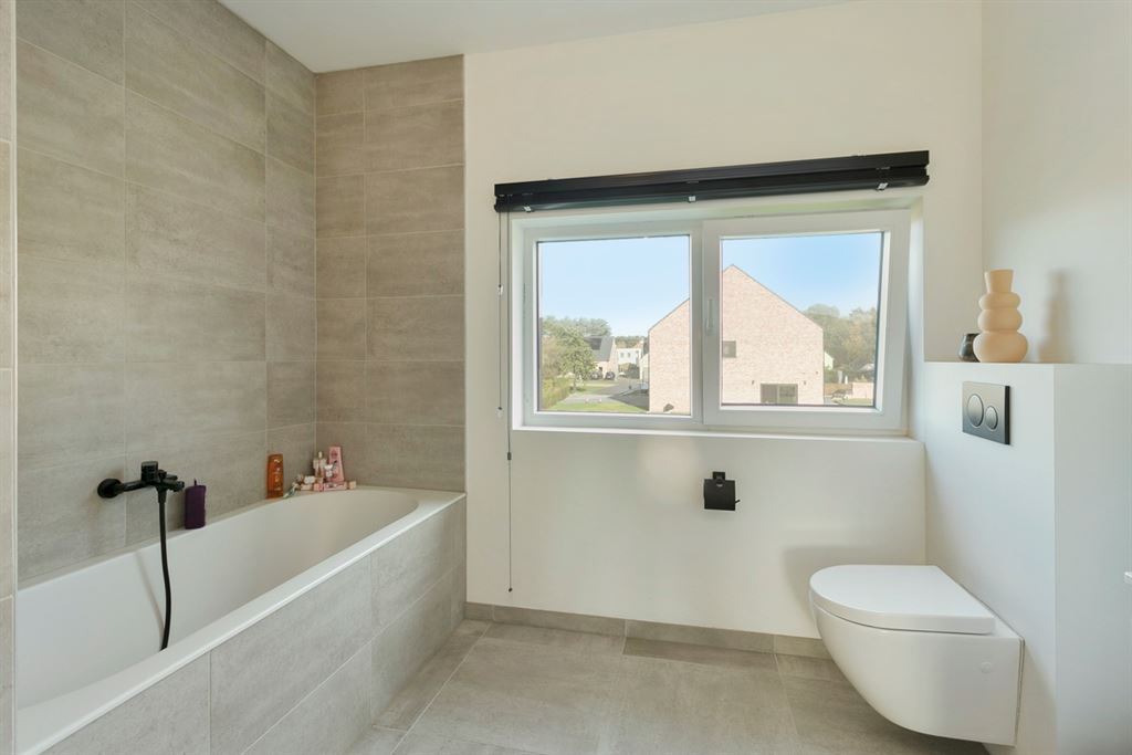 Villa/House/Farm for sale in LANGDORP