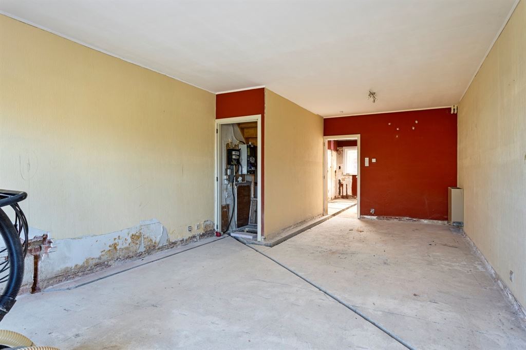 Villa/House/Farm for sale in RAMSEL