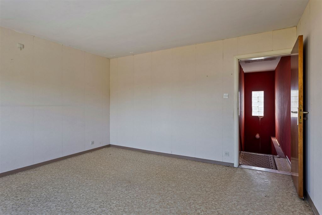Villa/House/Farm for sale in RAMSEL