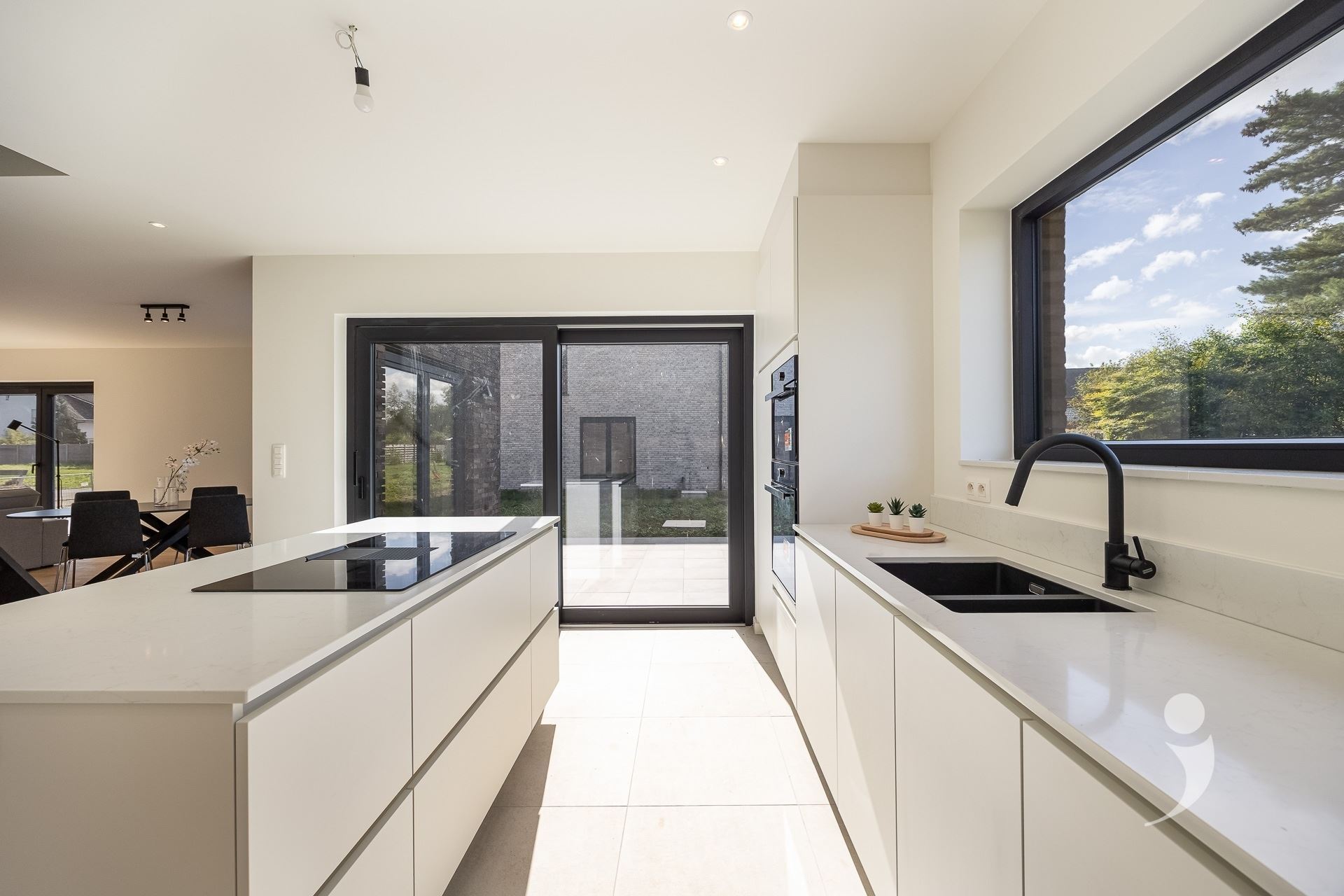 Villa/House/Farm for sale in RAMSEL