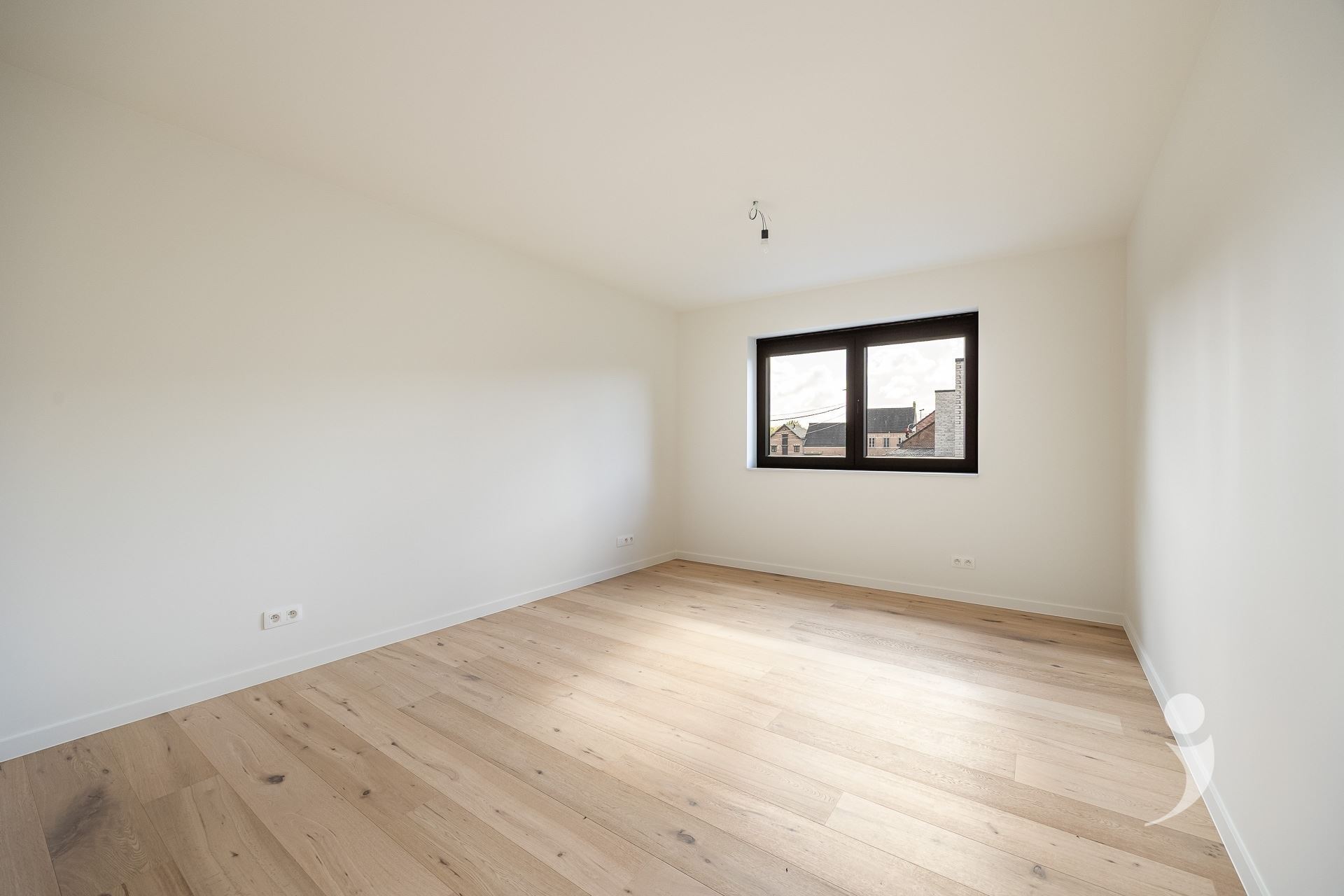 Villa/House/Farm for sale in RAMSEL