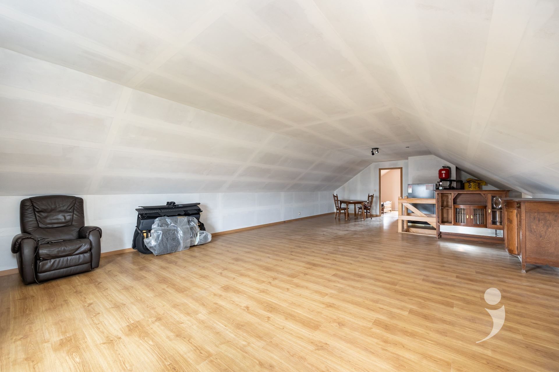 Villa/House/Farm for sale in VELTEM-BEISEM